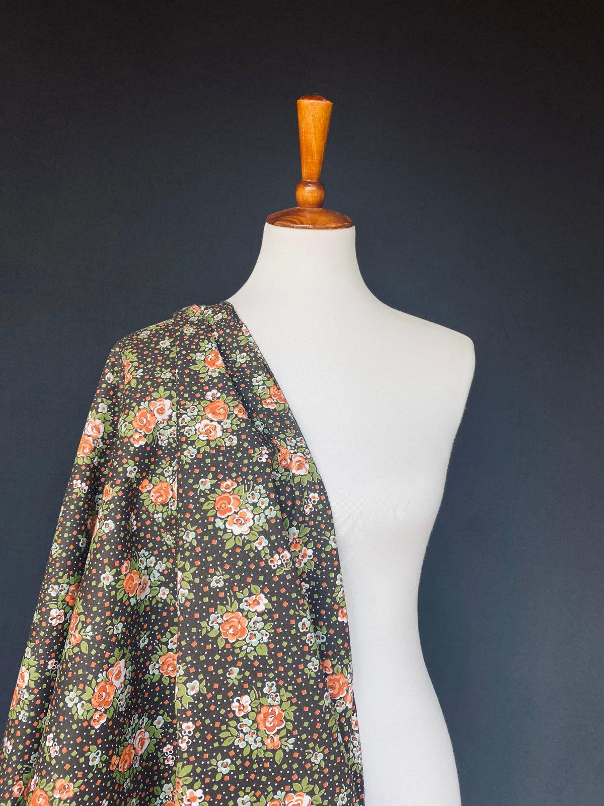 1970s does 1930s Bold Floral