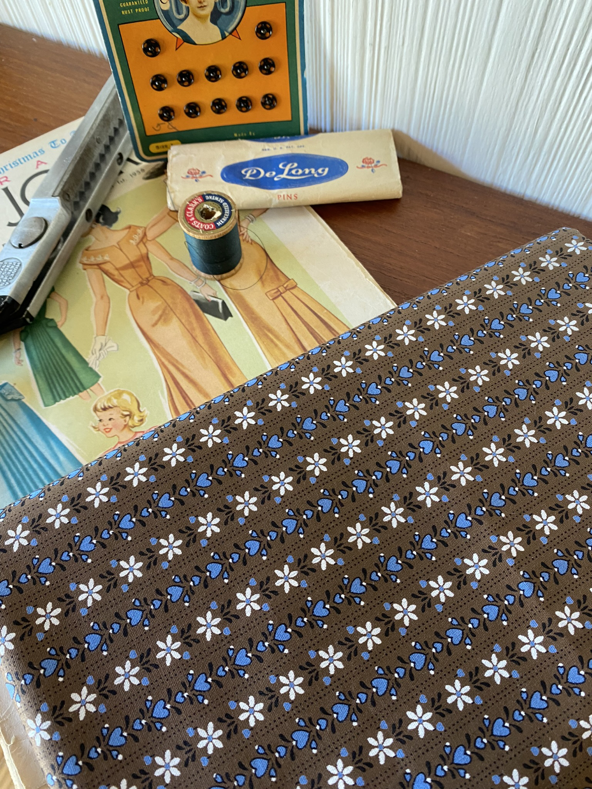 1950s Tyrolean Style Brown Floral