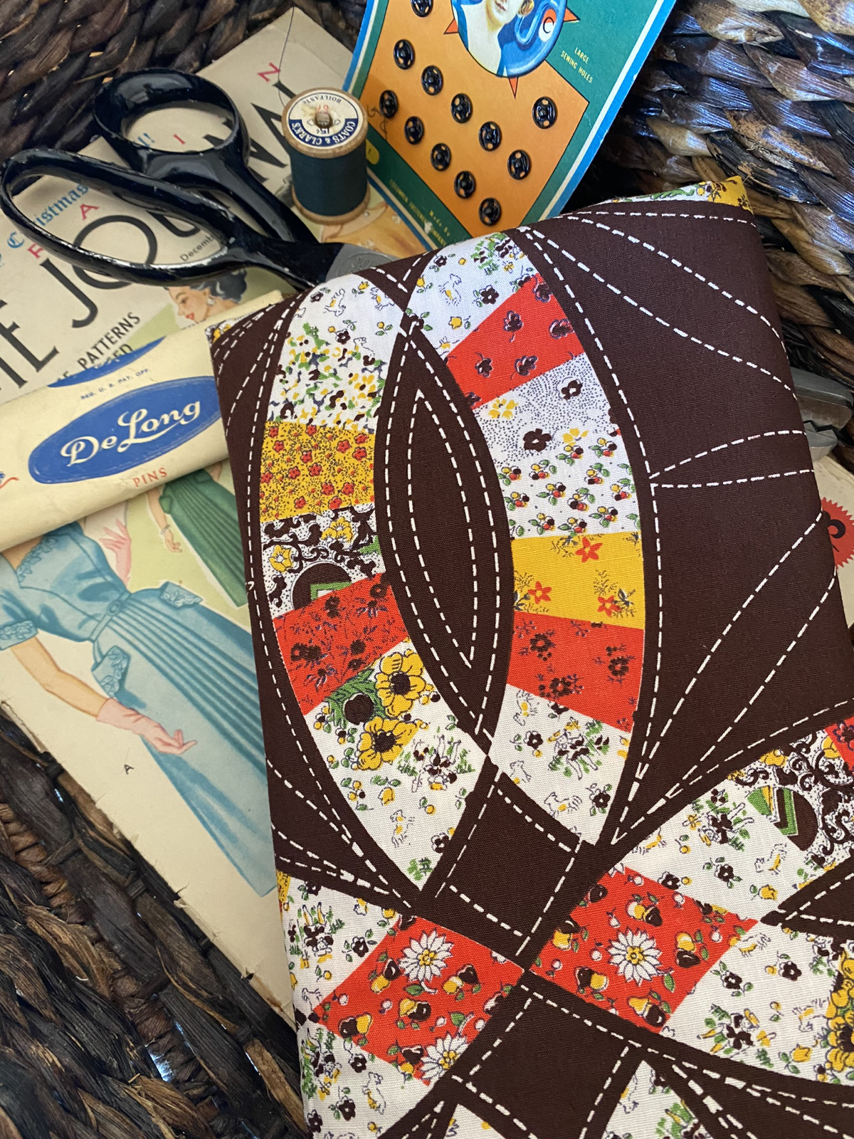 1970s Wedding Ring Cheater Quilt Cotton