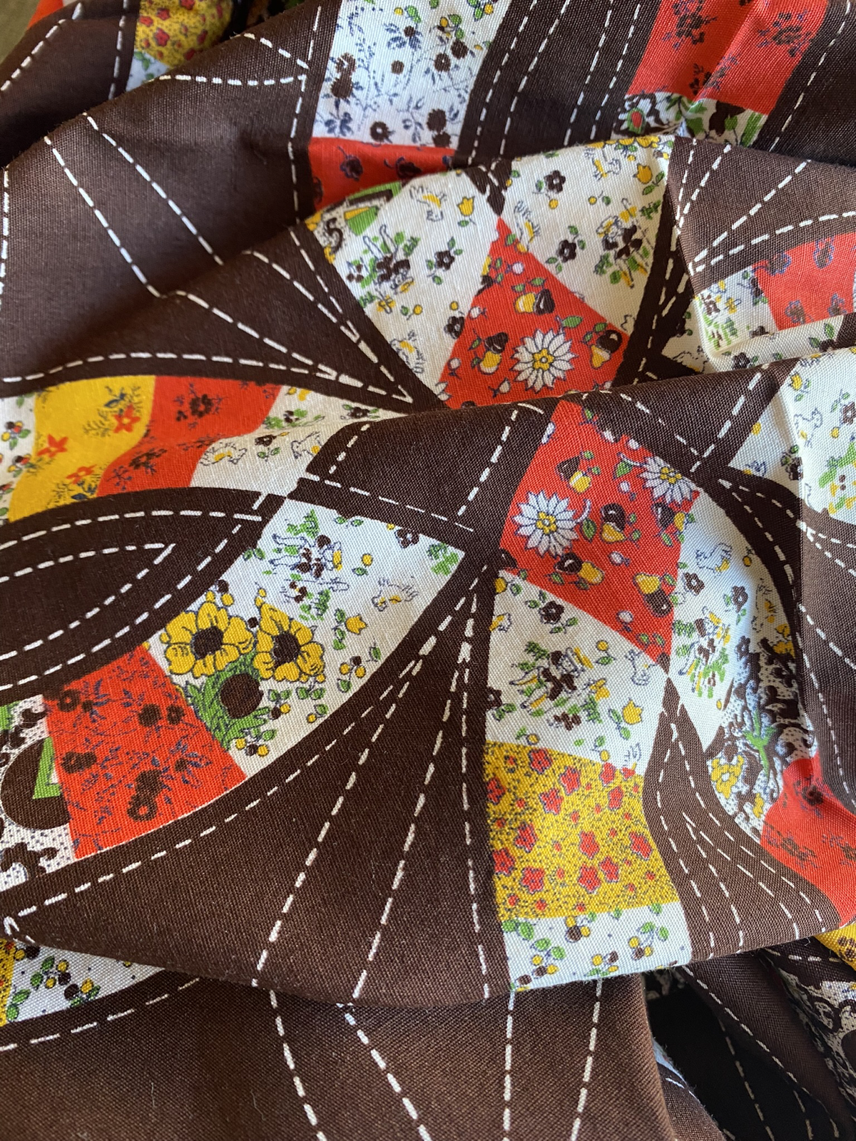 1970s Wedding Ring Cheater Quilt Cotton