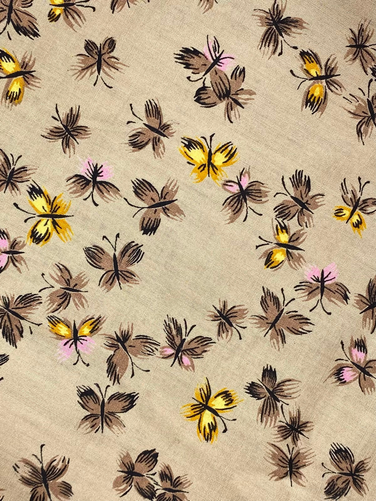 1950s Regulated Cotton Flutter Flies Novelty Print