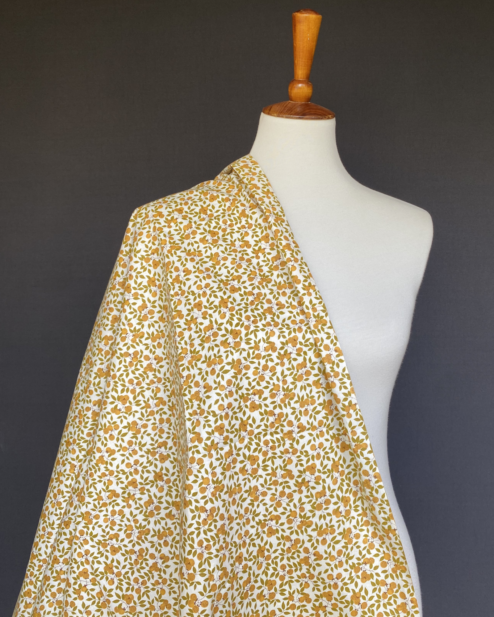 1950s/1960s Orange Puff/Fruit Cotton