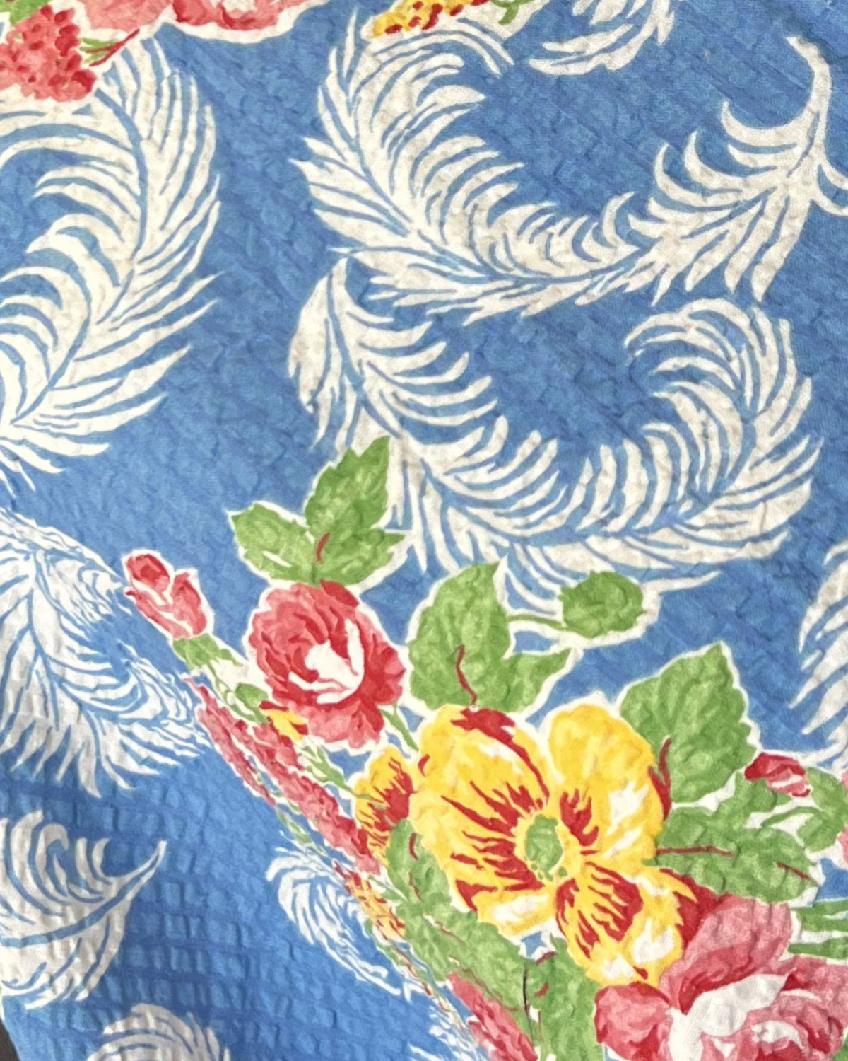 1940s-1950s Floral Feather Plisse