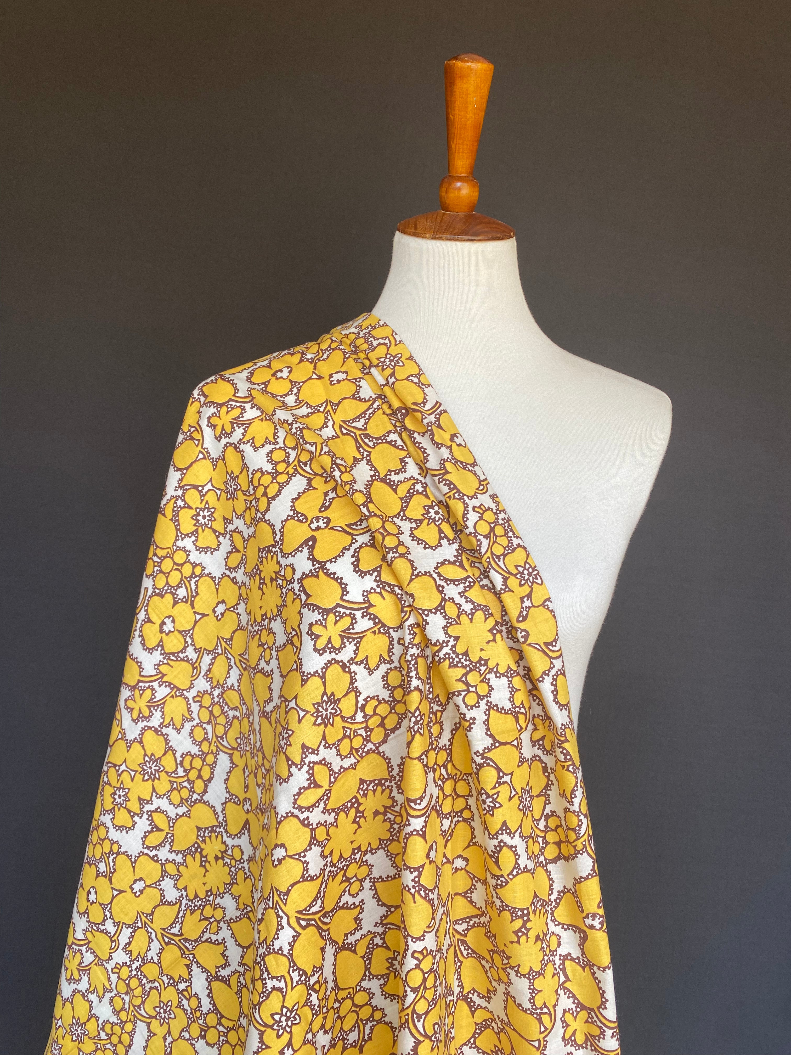 1940s Large  Yellow Floral and Brown Cotton